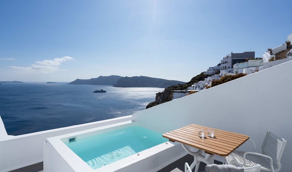 Villa Double With Open Air Jetted Tub 02