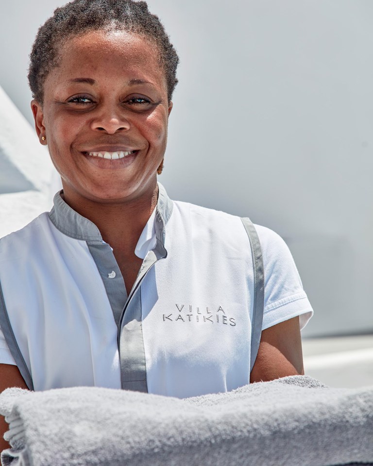 Katikies Villa Santorini Oia Service 3