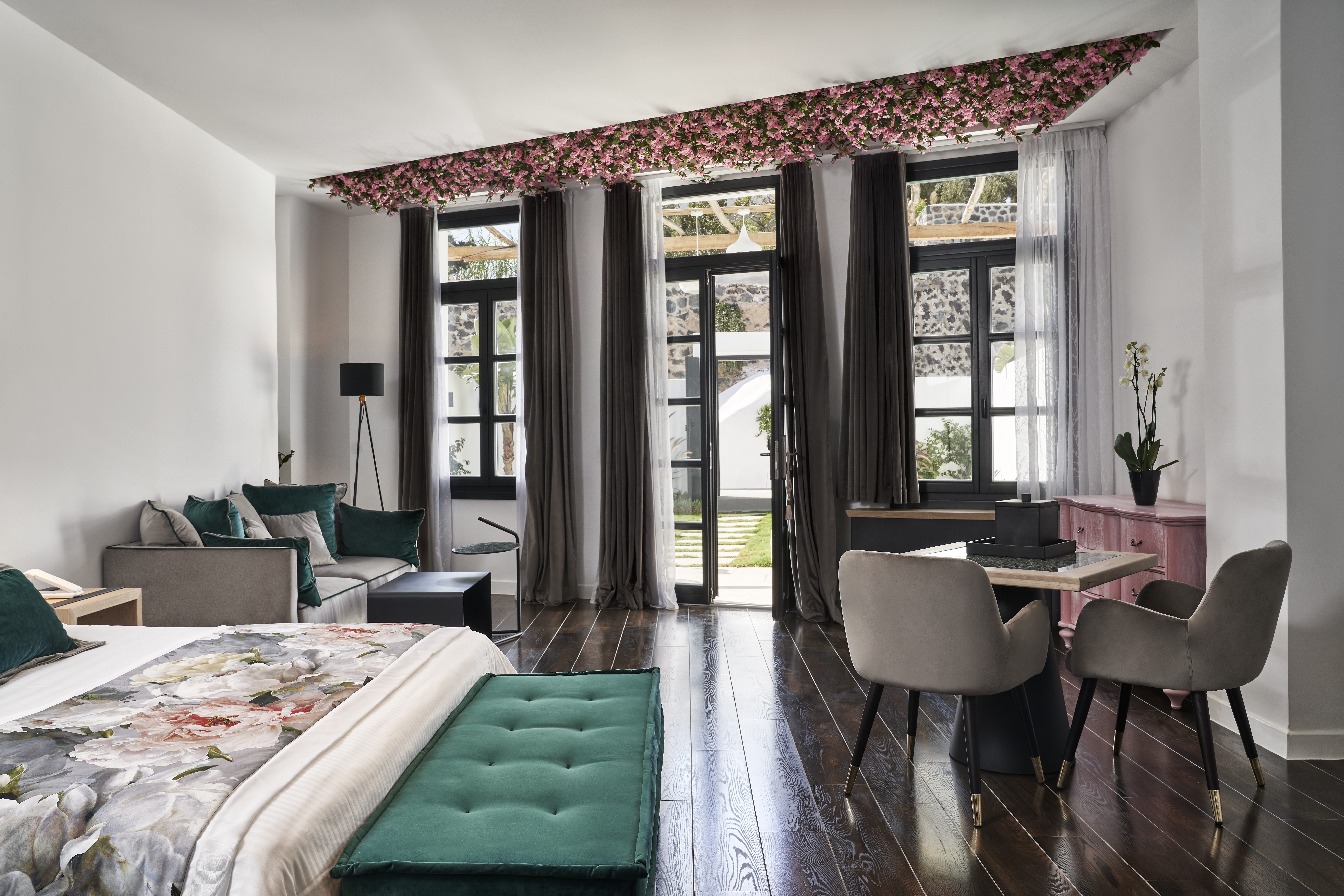 Superior Pool Suite With Private Garden (2)