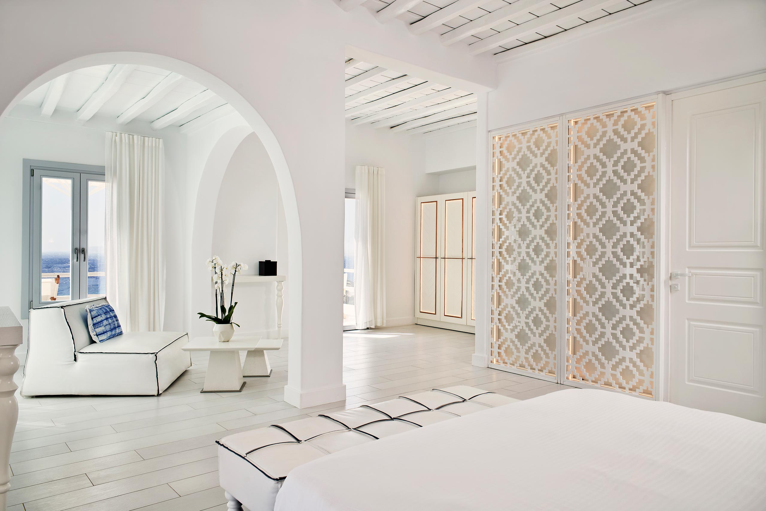 Katikies Mykonos Honeymoon Suite (1) 2021