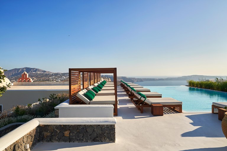 Katikies Garden Hotel Santorini Pool (7) 2021