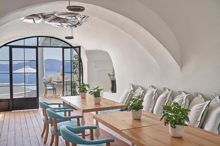Anthos Restaurant Santorini Oia 0242