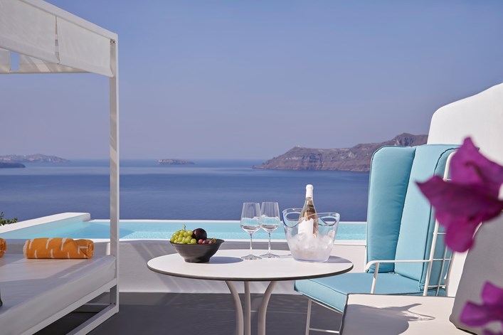 Katikies Kirini Hotel Santorini Honeymoon Suite 0030