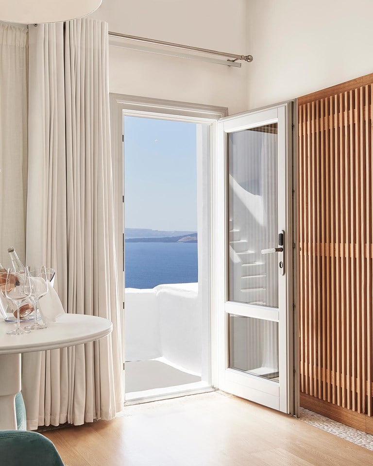 Katikies Kirini Hotel Santorini Superior Suite 0602