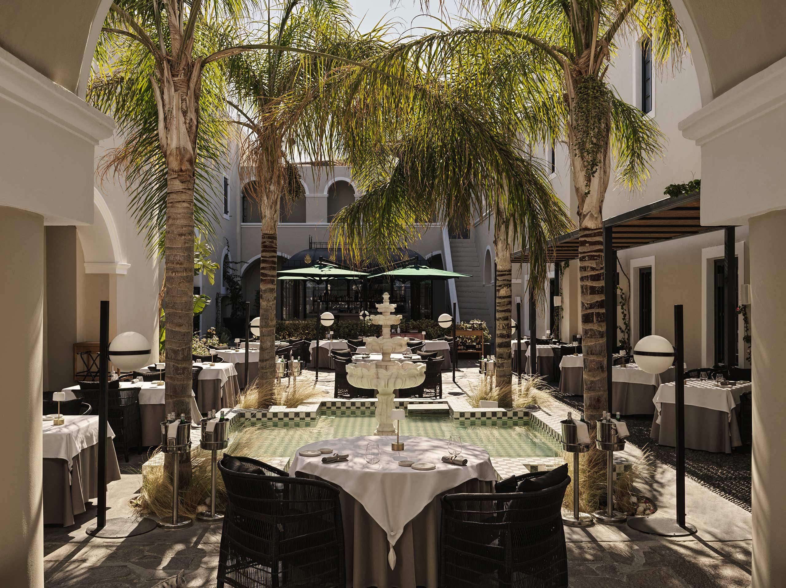 Katikies Hotels Grecee Santorini Taste Santorini Katikies Garden 2022 5443