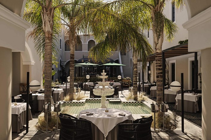 Katikies Hotels Grecee Santorini Taste Santorini Katikies Garden 2022 5443