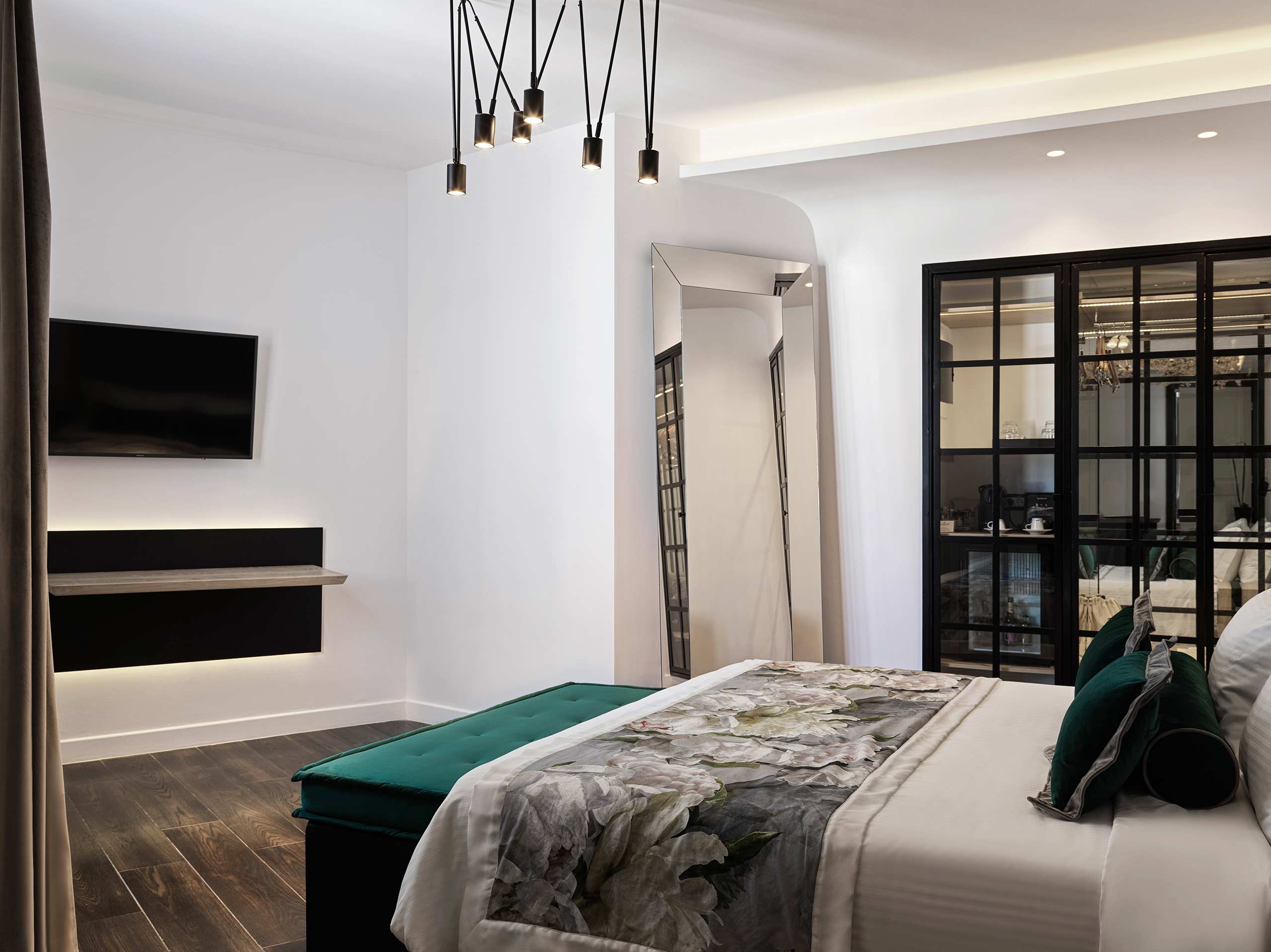 Katikies Garden Pool Suite Sea View (1)