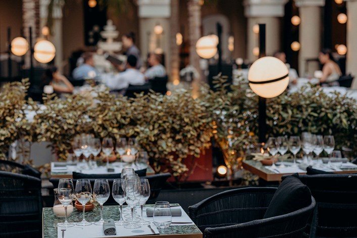 Corn Moon Selene Winebar 2022 038