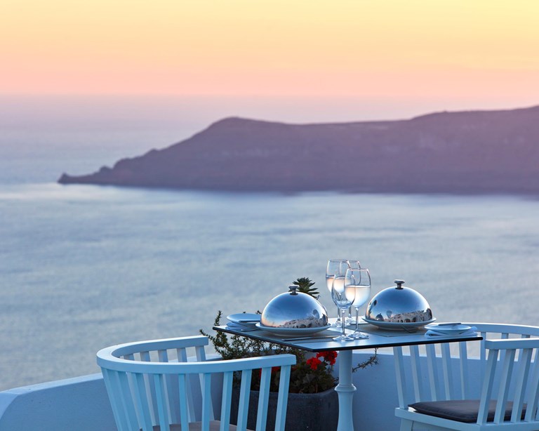 Chroma Restaurant Santorini 54