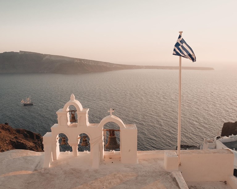 Santorini Oia Vesela Vaclavikova 8Hmngvtsrtm Unsplash