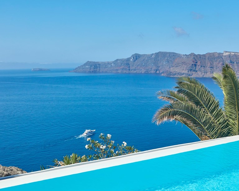 Katikies Villa Santorini Oia Pool 1