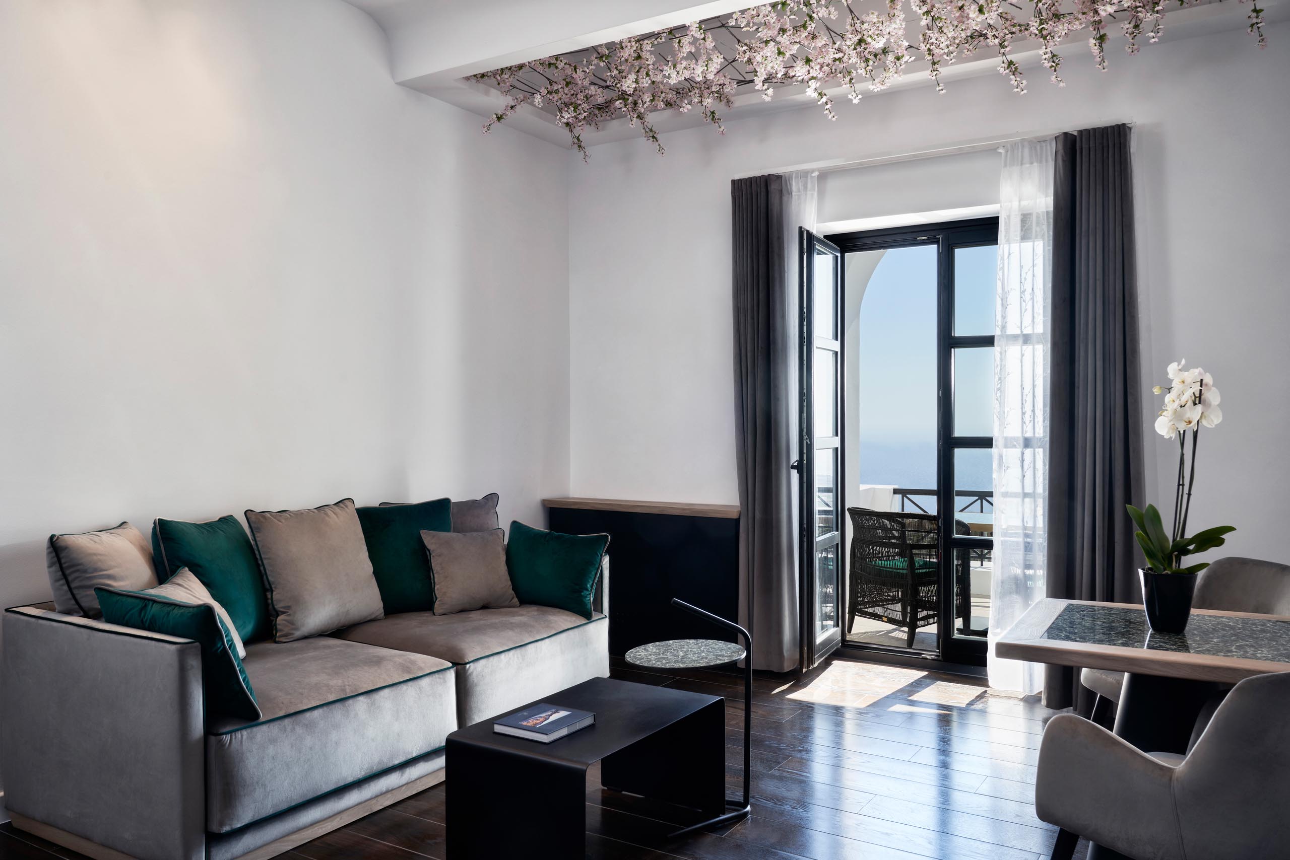 Katikies Garden Hotel Santorini Senior Suite Sea View 04303