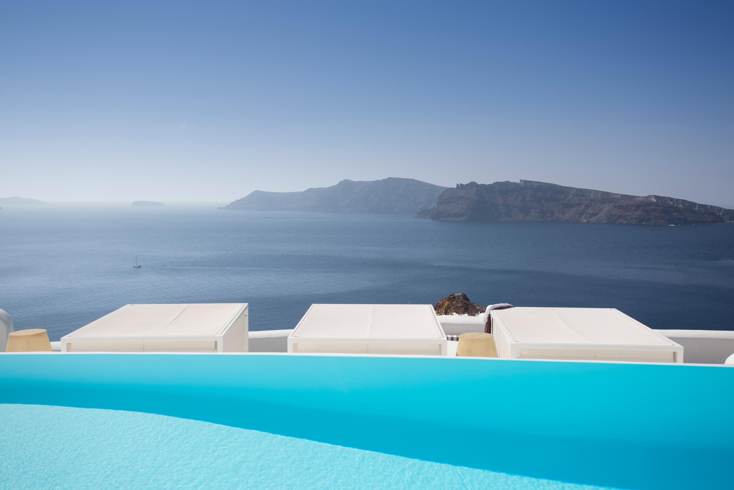 Katikies Kirini Spa Hotel Santorini Pool 1