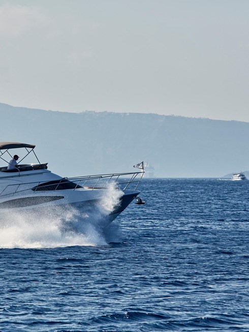 Katikies Club Santorini Experiences Yachting Q1A9127